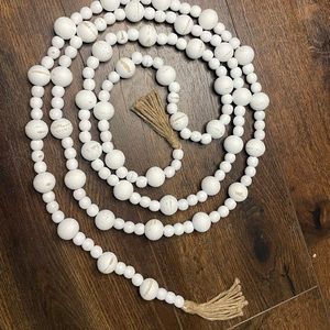 9ft Farmhouse White Distressed Christmas Garland